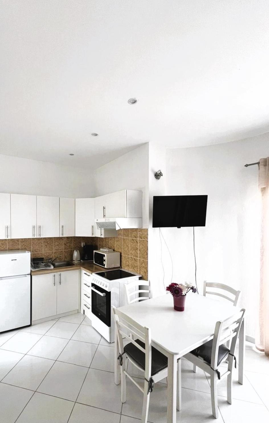 Family Apartments K&M พาก ภายนอก รูปภาพ